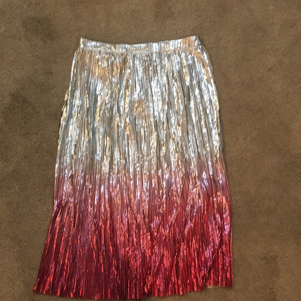 Shiny, ombré show stopper! Tags still on!